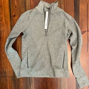 Lululemon Pullover half zip
